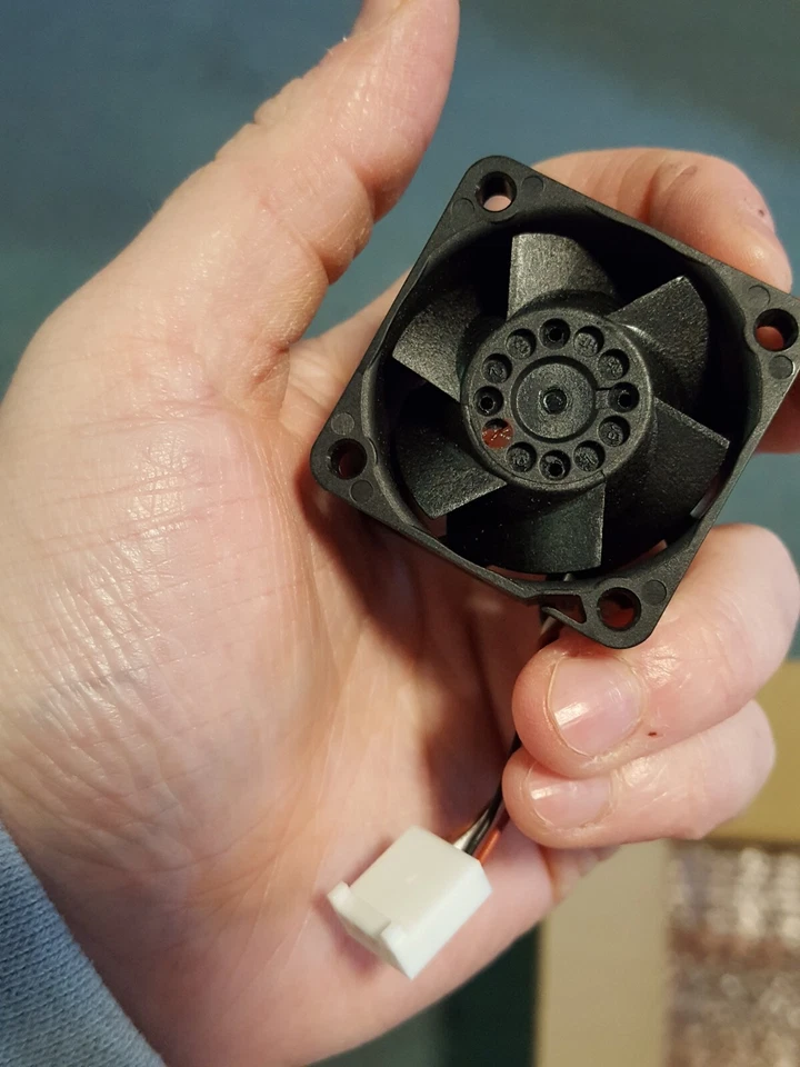 Delta Electronics PFB0412EN-E EVZ MODEL BRUSHLESS DC12V Cooling Fan - Bild 1 von 4