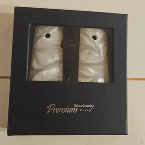 New In Box Pearl White Replacement Grips By Premium Manufacturing For COLT 1911 - Picture 1 of 4