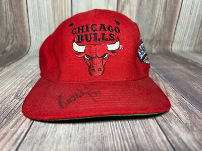 Винтажная бейсболка с автографом Билла Веннингтона из НБА Chicago Bulls 90-е - Изображение 1 из 4