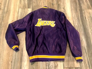 Vintage 80's Los Angeles Lakers NBA Satin Jacket Men’s M Script USA Purple - Picture 1 of 8