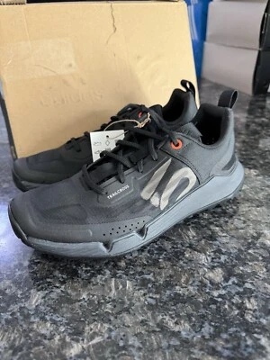 Talla 6.5 - Adidas 5.10 Trailcross Lt Mujer’s Zapatos de Ciclismo Negros y Rojos Nuevos con Etiquetas Foto 1 de 4