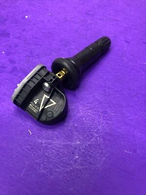 Sensor monitor de presión de neumáticos OEM 2013-20 GM Chevy GMC Cadillac 19333061 cantidad 1. Foto 1 de 4