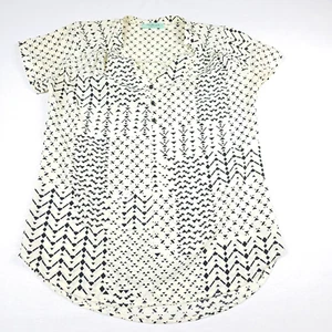 Women's white Ivory Short Sleeve Blouse Size Small Semi Sheer Extra Soft - Picture 1 of 8