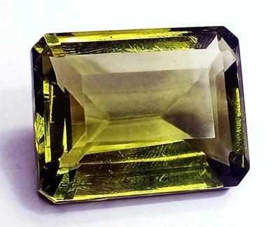 Loose Gemstones Yellow Topaz 32.25 Ct Emerald Shape With Certificate - Image 1 of 4