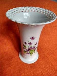 Trichtervase von Wallendorf 15cm hoch - Bild 1 von 4