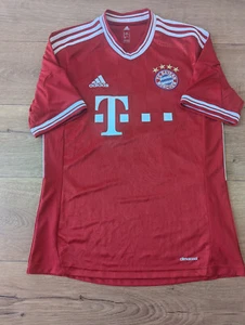 FC Bayern München Trikot – Größe S – Nr. 19 Mario Götze – Saison 2013–2016 - Bild 1 von 4