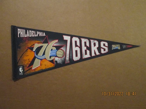 NBA Philadelphia 76ers Vintage Circa 2007 Team Logo Basketb all Pennant #2 Cover
