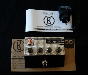 Eden i90 Pedale Analogico Basso/Baritono/Synth/7-8 Corde Effetto Chorus - Nuovo, Confezione Originale - Foto 1 di 4