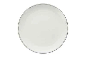 Wedgwood - Doric - Platinum - Breakfast / Lunch Plate - 70389G - Picture 1 of 2