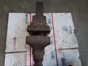 REED Vintage Bench Vise 104 4" Wide Jaws Open to 6" Erie, PA USA - Picture 1 of 10