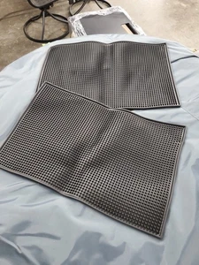 2er Pack Schwerlast Bar Matte Pad PVC Gummi Schale L:18&quot;x12&quot;, schwarz  - Bild 1 von 6