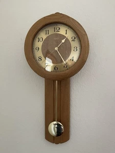 AMS Pendeluhr Wanduhr Aus Holz Funkgesteuert Pendeluhrwerk 5165-4 - Bild 1 von 2
