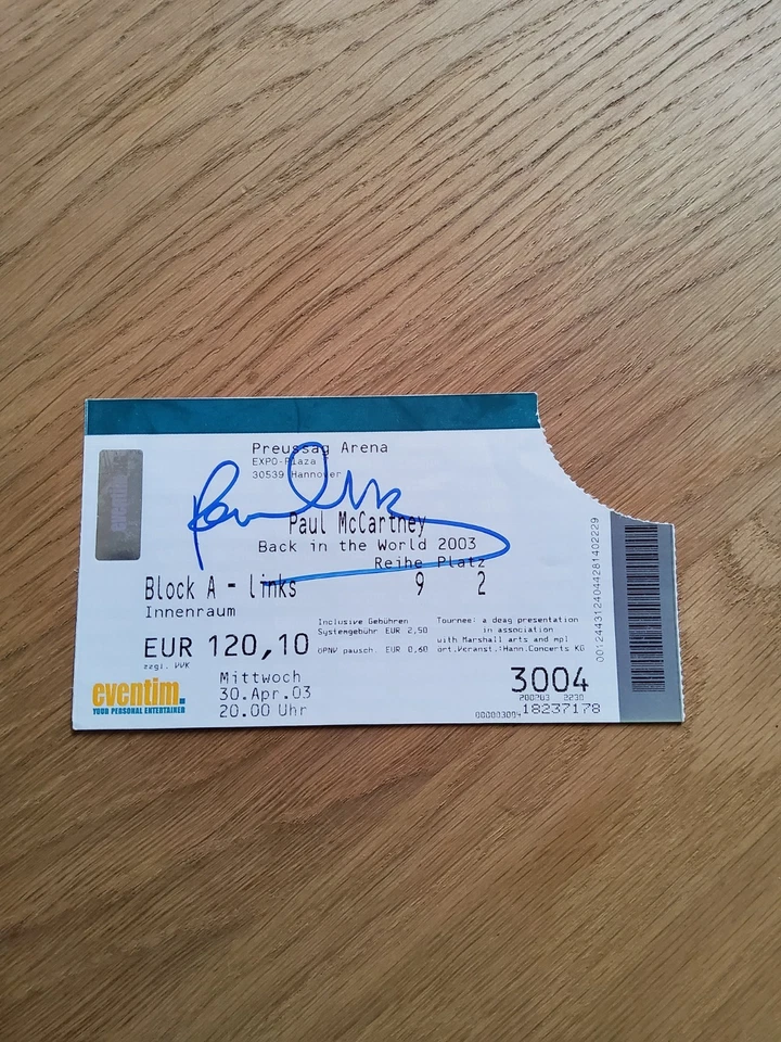 Paul McCartney Autogramm - In Person - Bild 1 von 1
