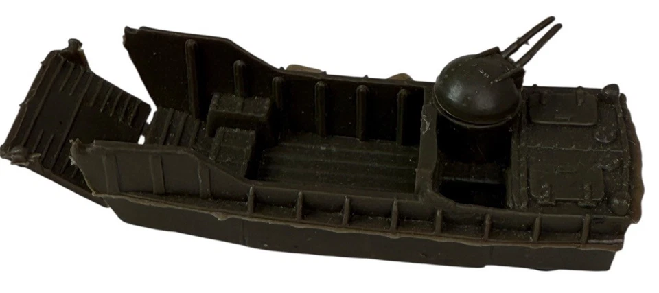 Artesanía de desembarco de campo de batalla Marx de colección con rampa y pistola de plástico verde oliva Foto 1 de 4