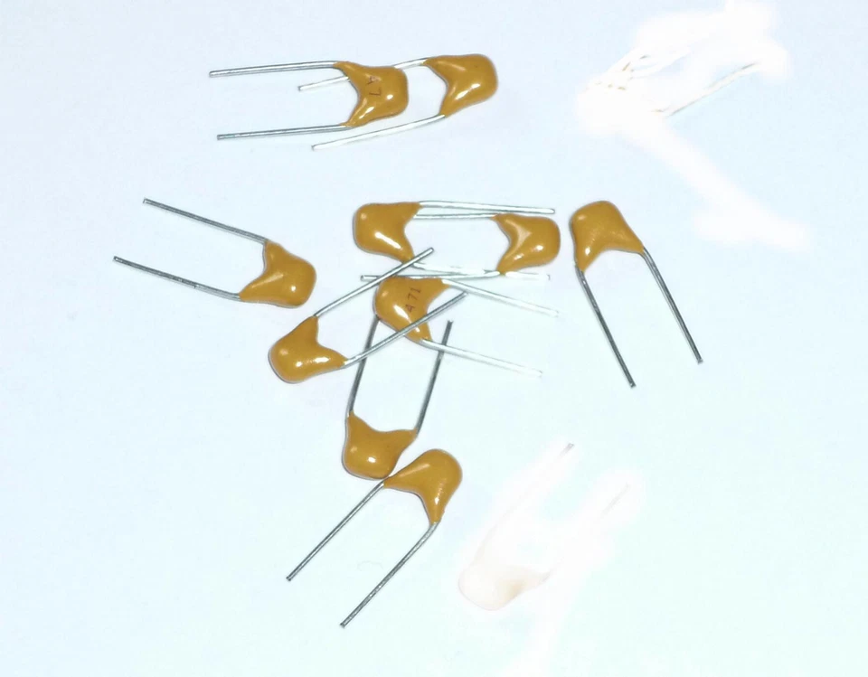 OHNE 10 Pezzi Condensatore Kermico Multistrato 1nf - 68nf 50V Spedizione Rapida!