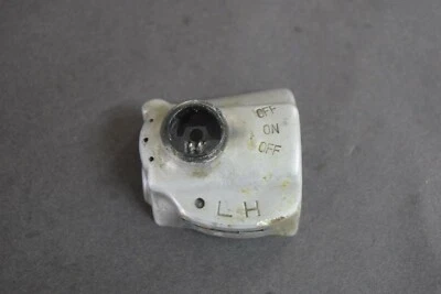 HONDA CL450 CL350 CB350 MANILLAR DERECHO INTERRUPTOR ARRANQUE PARADA CARCASA SUPERIOR Foto 1 de 4