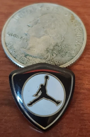 Michael Air Jordan Shoes Logo Lapel Pin Nike Chicago Bulls white blue Cover