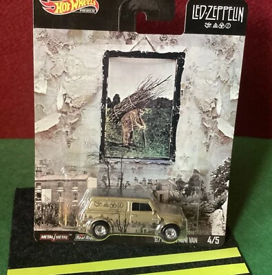 Hotwheels 67 Austin Mini Van, escala 1/64, pilotos reais - Imagem 1 de 4