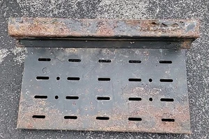 Starcraft Starmaster Pop-Up Camper Step 17.5" wide, 8" deep  Clips On/Off Stairs - Picture 1 of 6