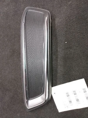 Passenger Grille Lower Fits 14-20 IMPALA 1053880 - Image 1 of 4