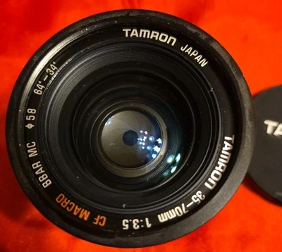 Lente macro Tamron 28-70mm f/3.5-4.5 CF para Olympus O/OM em estojo de couro - Imagem 1 de 4