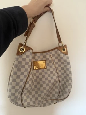 Louis Vuitton Galliera PM Bag – Damier Azur Canvas – Made in France - Image 1 of 4