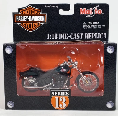 Harley-Davidson Maisto 2003 verde 2002 FXSTB Night Train 1:18 serie 13 nuevo en stock Foto 1 de 4