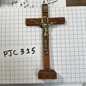 Cruz de madera pequeña/mediana/crucifijo sobre pedestal - Imagen 1 de 4