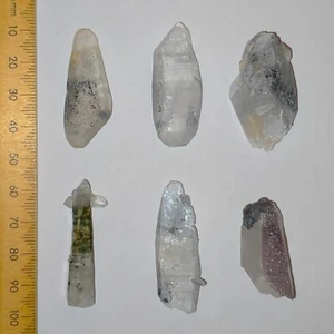 Quartz crystals w/ Specular Hematite & Chlorite inclusions specimens lot 208ct - Picture 1 of 6