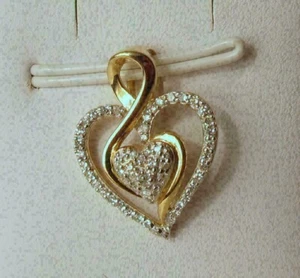 1.00Ct Round Cut Diamond Heart Women's Pendant 14K Yellow Gold Finish Free Chain - Picture 1 of 3