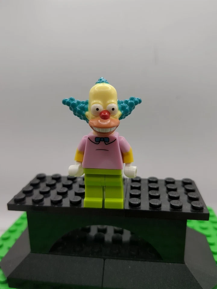 Lego Minifigure - The Simpsons Series - Krusty the Clown - Image 1 of 2