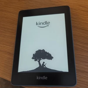 Amazon Kindle Paperwhite (10th Generation) 32GB, Wi-Fi - Picture 1 of 4