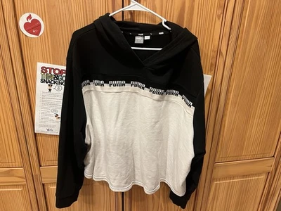 Puma Sweatshirt Women 3X XXXL Black & White Amplified Crop Hoodie Casual - Image 1 of 4
