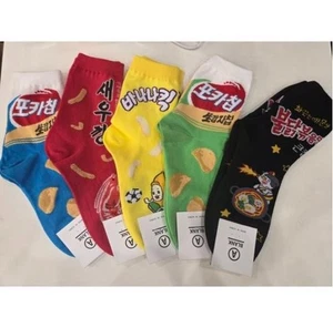 K-Snack & Ramen lustige Neuheit Socken 5 Paar - koreanische Crew-Socken mit sofortigem Nudeldruck - Bild 1 von 2