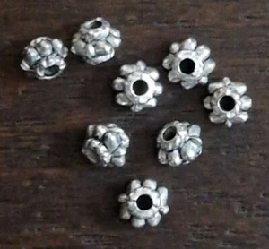 250 x Tibetan Bali Grooved Lanterns Spacer Bead 3.5mm x 5mm (B24) - Picture 1 of 1
