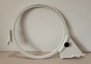 PFAFF Creative 120x115 mm Embroidery Round Hoop for 2124, 2140, 2170, 2134, 2144 - Picture 1 of 4