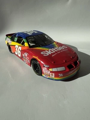 Derrike Cope 1:18 Car Skittles Starburst 1997 NASCAR Pontiac Grand Prix ERTL #36 Foto 1 de 4