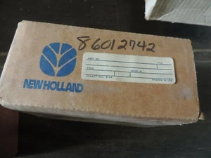 New Holland Warning Lamp 86012742 - Picture 1 of 1