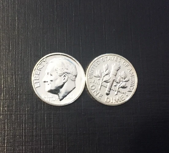 Moneda de diez centavos de astilla P Roosevelt 1961p 1961 sin circular hermosa gema Foto 1 de 1