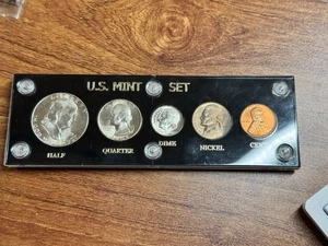 1949 D U.S. Mint Set Brilliant Uncirculated Capital Holder GEM BU 5 COINS (1302) - Picture 1 of 9