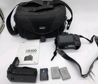 MINT Nikon D D5300 24.2MP Digital SLR Camera - Black bundle - Image 1 of 4