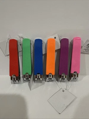 Pack de 6 cortaúñas con empuñadura de silicona Foto 1 de 2