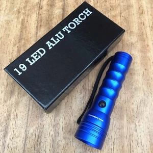 Smart 19 LED Antorcha de Aluminio Inc Pilas AAA para Camping, Hogar, Caminar Azul - Imagen 1 de 6