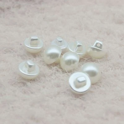 100Pcs ABS Imitation Pearl Round Domed Cap Half Ball Buttons Sewing DIY Craft - Image 1 of 4
