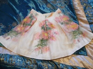 FLORAL SILK SKIRT BY UNITED COLORS OF BENETTON WAIST 30 INCHES - Picture 1 of 5