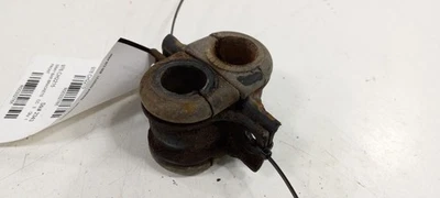 Soporte de montaje de buje de barra estabilizadora Dodge Journey 2014 2015 2016 2017 2018 Foto 1 de 4