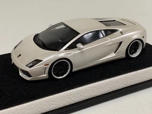 1/43 Looksmart Lamborghini Gallardo Coupé in weiß Custom Forgiato Räder A1165 - Bild 1 von 9