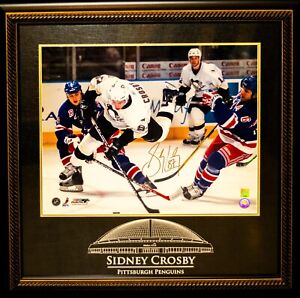 Autographed Sidney Crosby Penguins 16x20 framed double-matted Photo