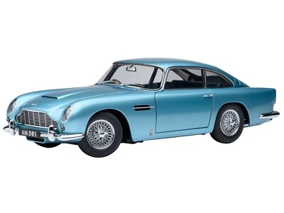 COCHE MODELO ASTON MARTIN DB5 RHD CARIBEAN AZUL PERLA 1/18 DE AUTOART 70288 Foto 1 de 4
