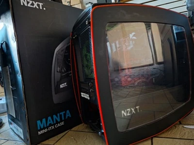 NZXT MANTA ITX PC Gehäuse Schwarz/Rot In OVP guter Zustand ! - Bild 1 von 4